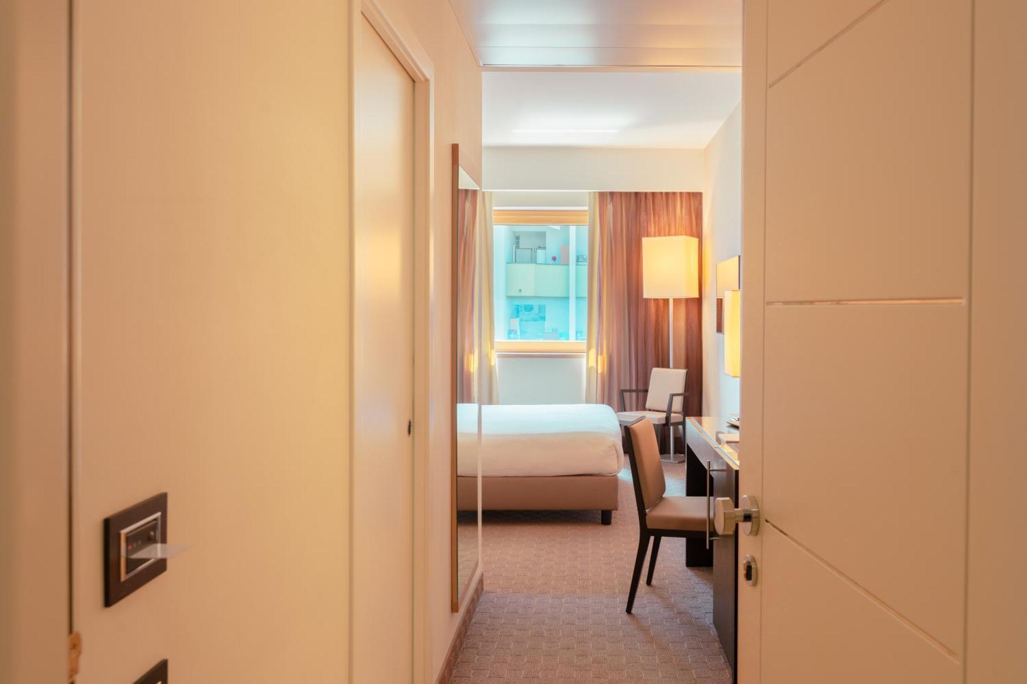 Ariha Hotel コゼンツァ エクステリア 写真