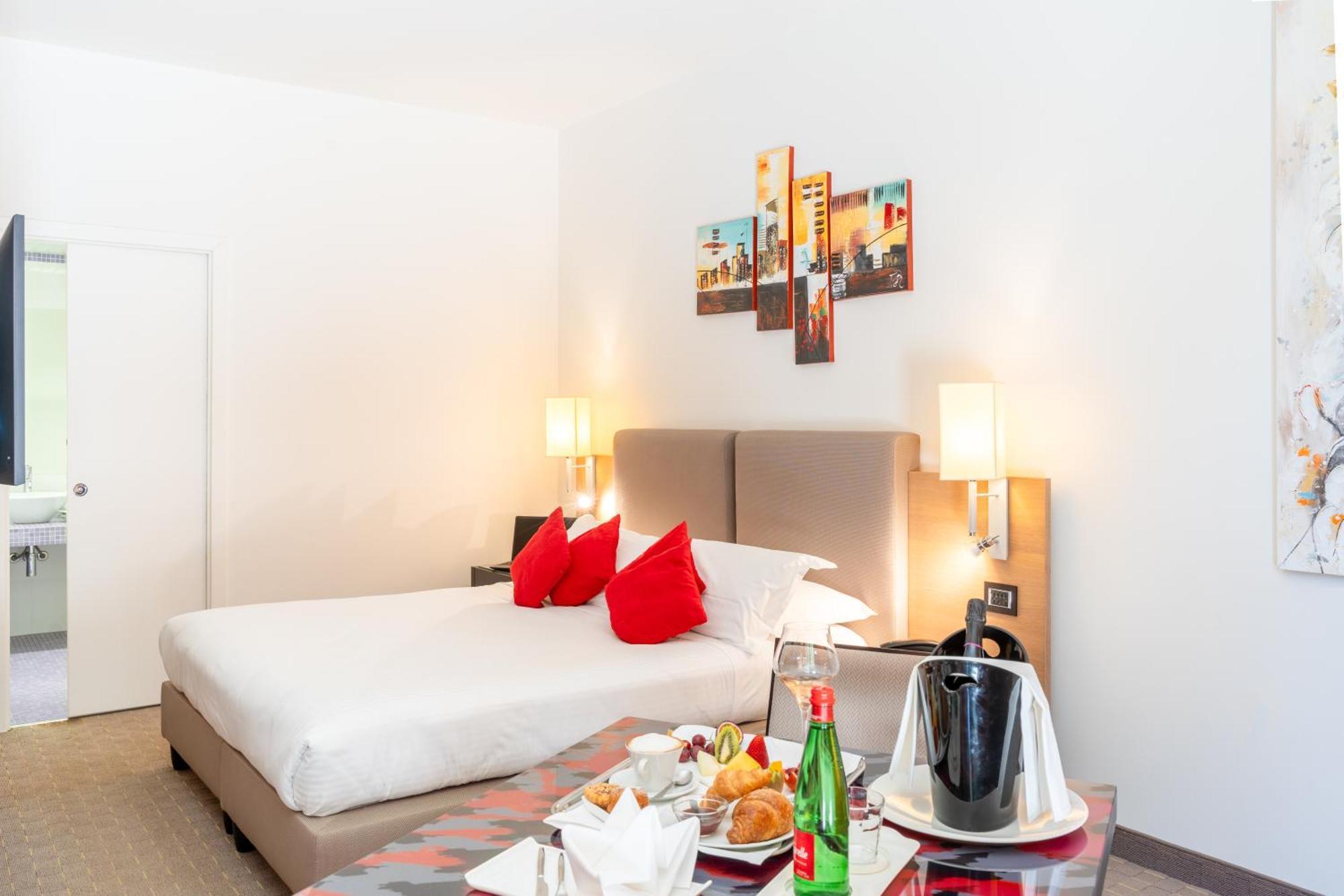 Ariha Hotel コゼンツァ エクステリア 写真
